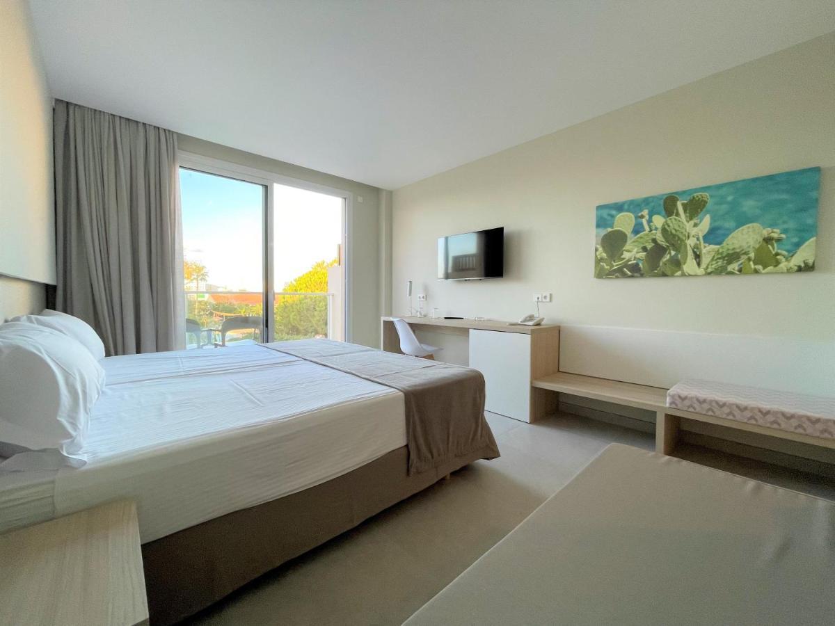 Garbi Cala Millor Hotel Cala Millor  Exterior photo